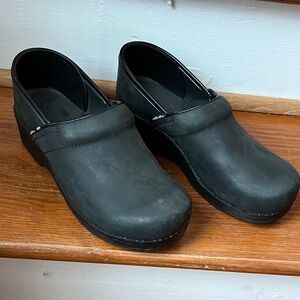 Dansko professional clogs - size 40 - black